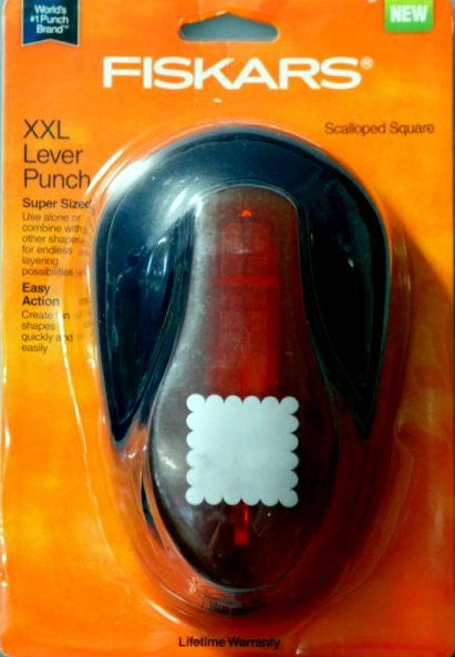 Fiskars XXL Lever Scalloped Square Punch - SCRAPBOOKFARE