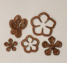 Spellbinders Glimmering Layered Flowers Cutting Dies & Plates